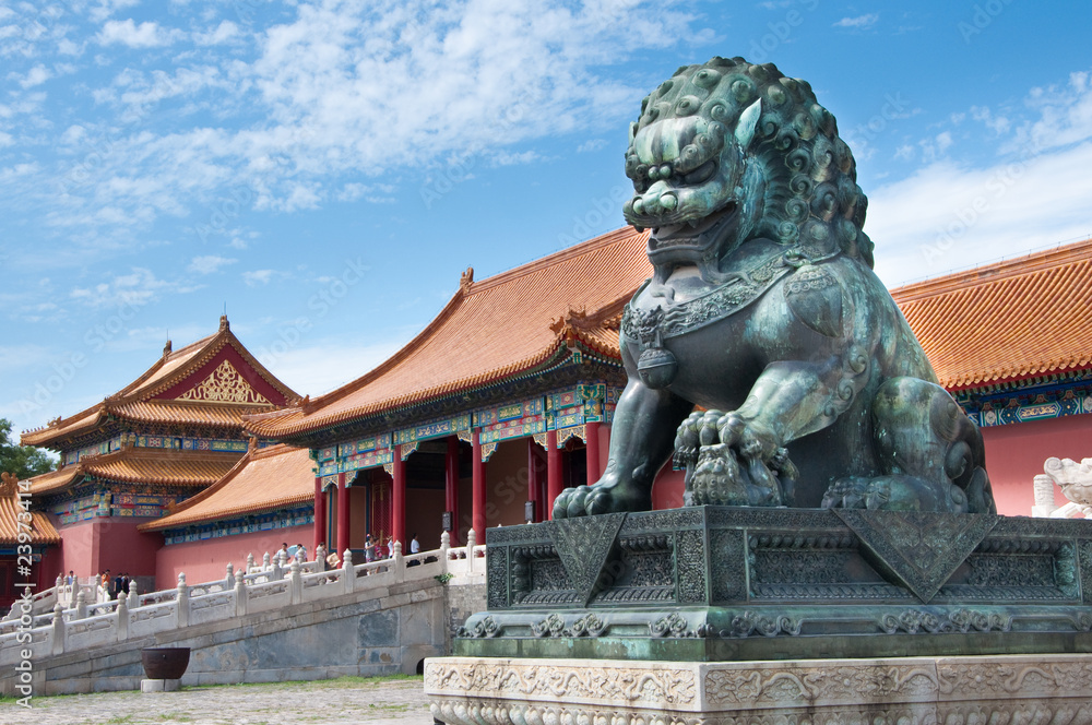 Guardian lion statue in Beijing's Forbidden City